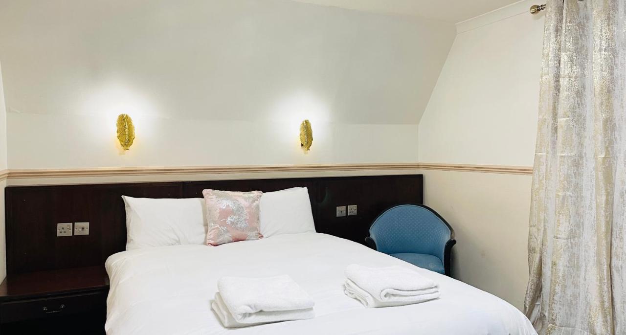 The Lovat Hotel